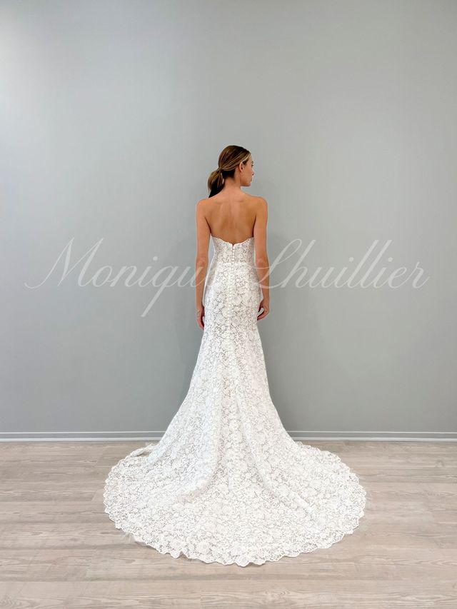 Bliss monique lhuillier lace trumpet outlet gown